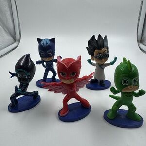 Lot of 5 Just Play PJ Masks PVC Toy Figures on base